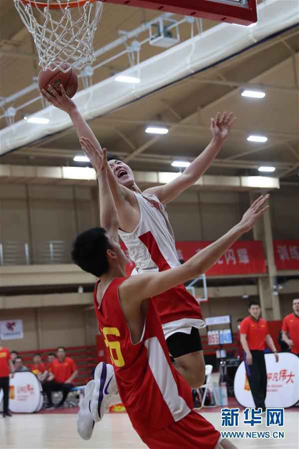 （体育）（4）篮球——中国青年男篮对抗赛：U17胜U18