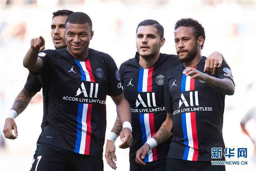 （体育）（1）足球——友谊赛：巴黎圣日耳曼胜勒阿弗尔