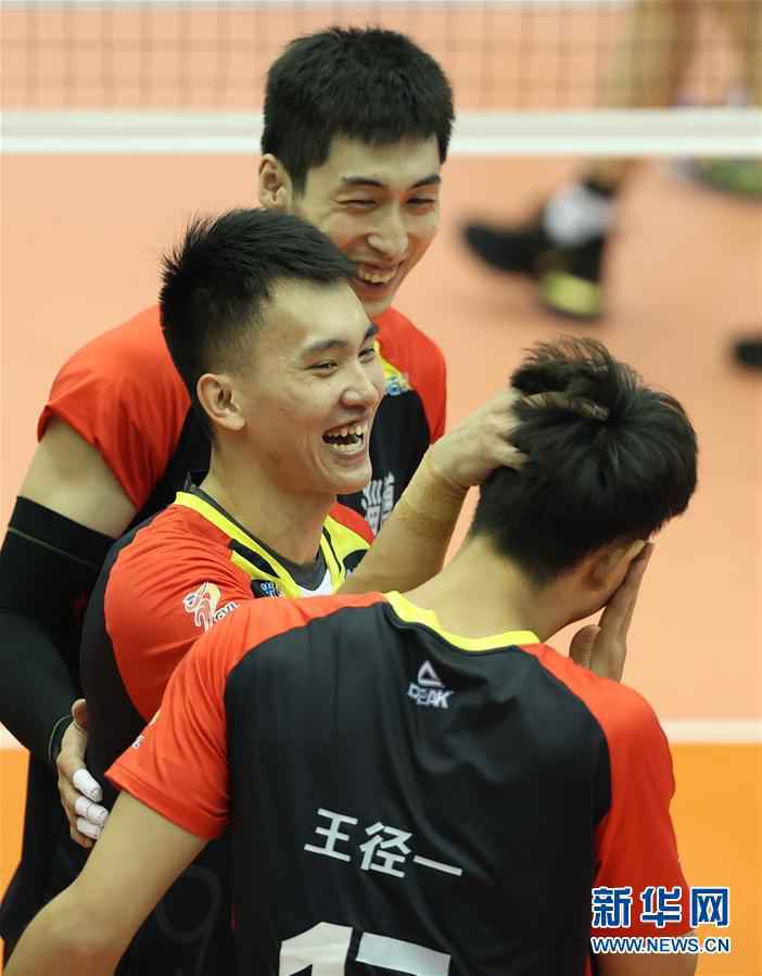 （体育）（6）排球——男排超级联赛：山东胜北京