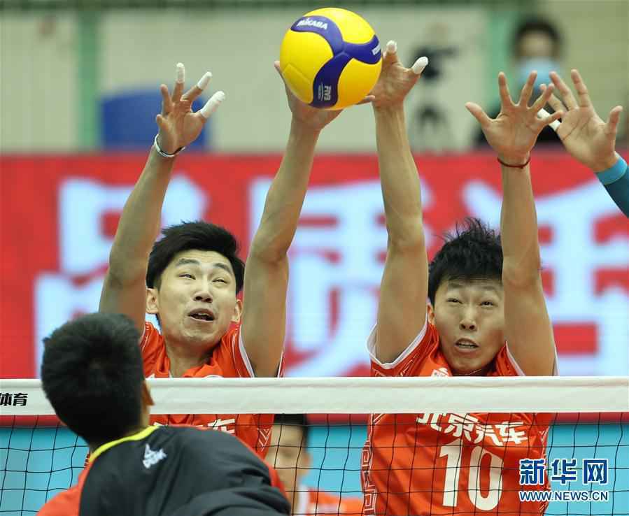 （体育）（10）排球——男排超级联赛：北京不敌山东