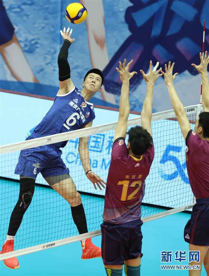 （体育）（1）排球——男排超级联赛：江苏不敌上海