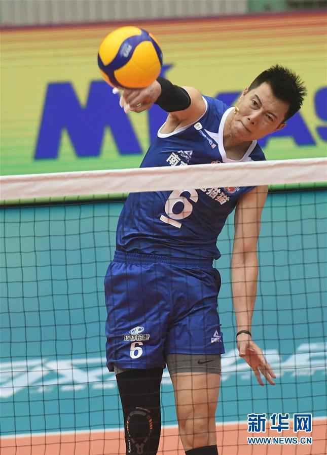 （体育）（6）排球——男排超级联赛：江苏不敌上海