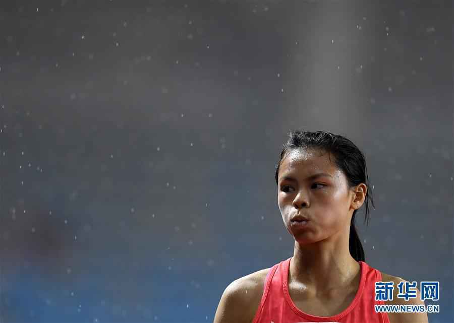（体育）（1）田径——全国锦标赛：女子400米栏预赛赛况
