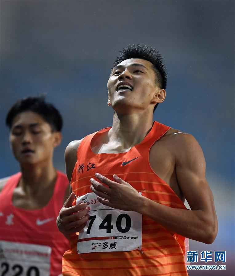 （体育）（3）田径——全国锦标赛：男子400米栏决赛赛况