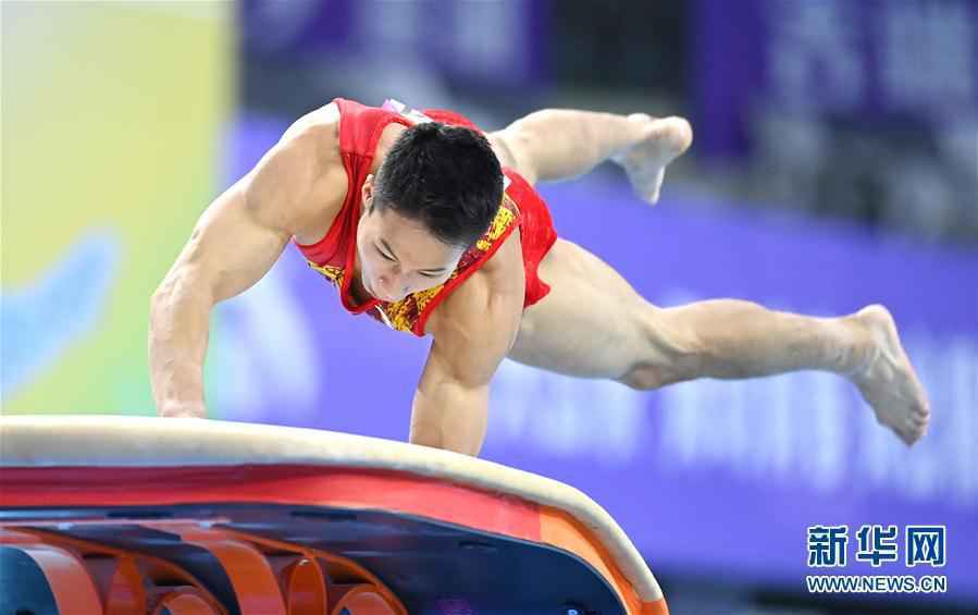 （体育）（5）体操——全国锦标赛：江苏队夺得男子团体冠军