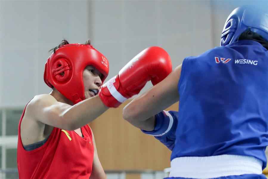 （体育）（8）拳击——全国女子锦标赛：杨文璐晋级四强