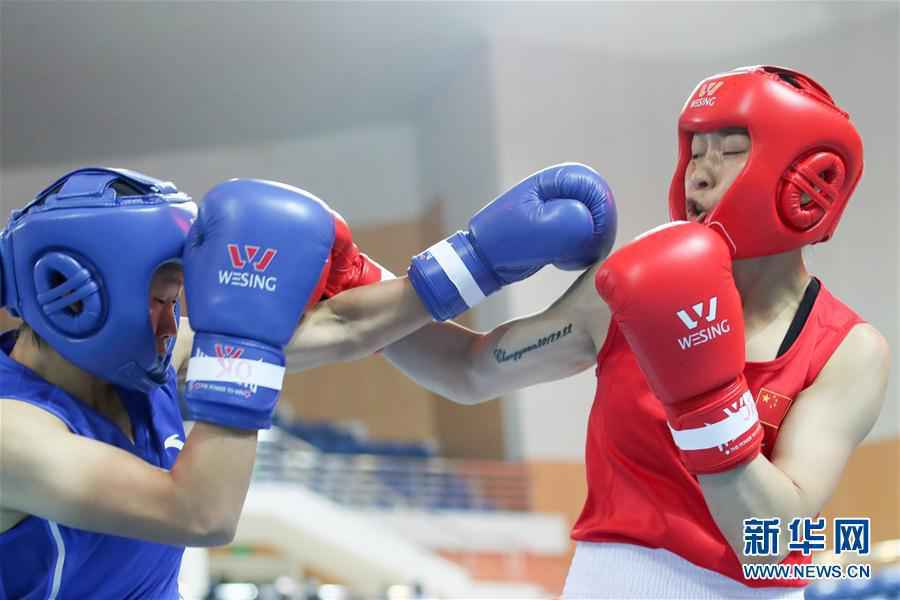（体育）（3）拳击——全国女子锦标赛：常园晋级四强