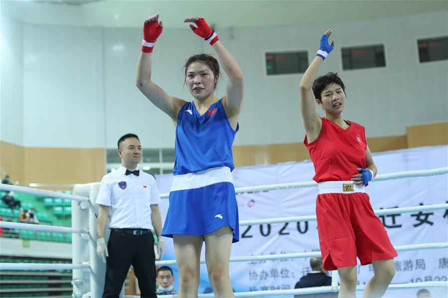 （体育）（1）拳击——全国女子拳击锦标赛：禹立赛晋级