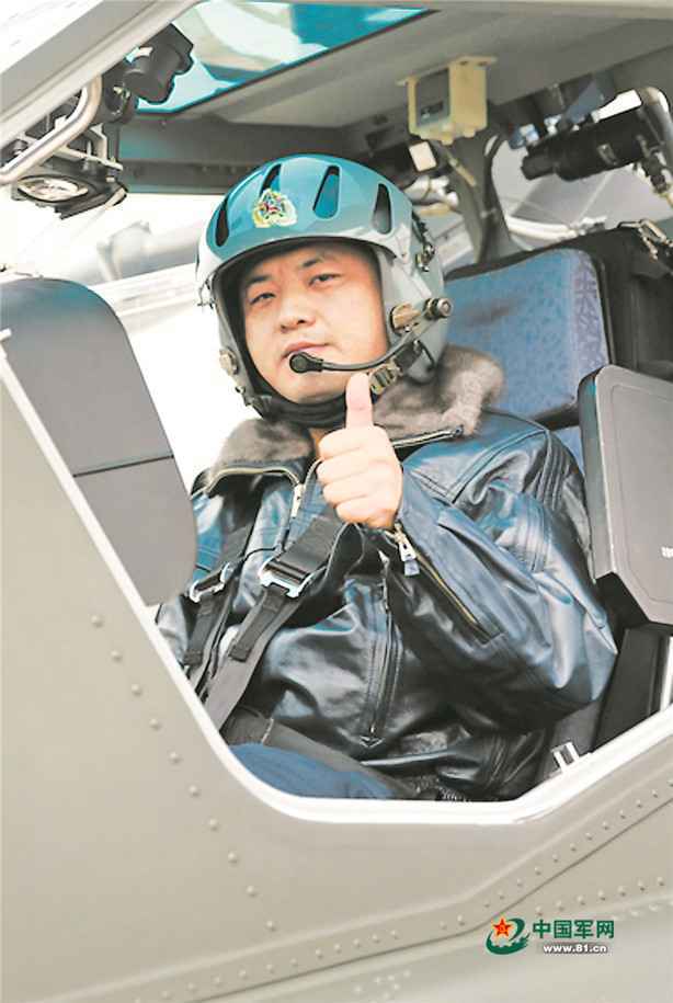 我们在战位报告丨一级飞行员张尚年：展翅云天，为祖国而飞