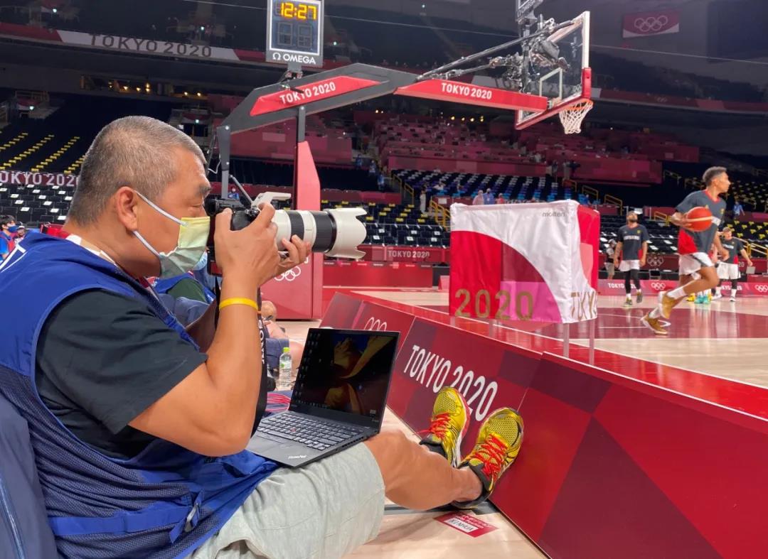 记者手记｜奥运篮球赛场上“血染的风采”