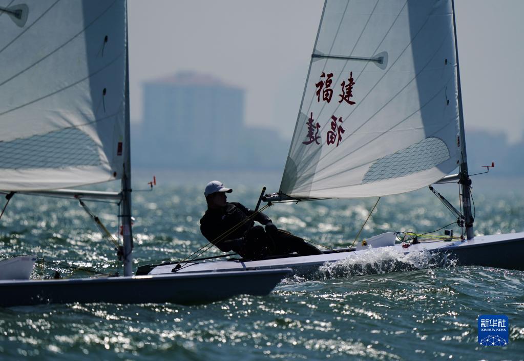  全国帆船锦标赛暨亚运会选拔赛在秦皇岛开赛